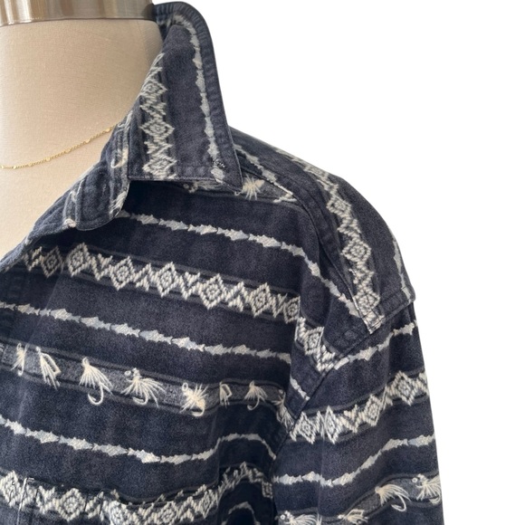Woolrich blue flannel fishing lure print button down shirt Men’s M - Picture 5 of 13